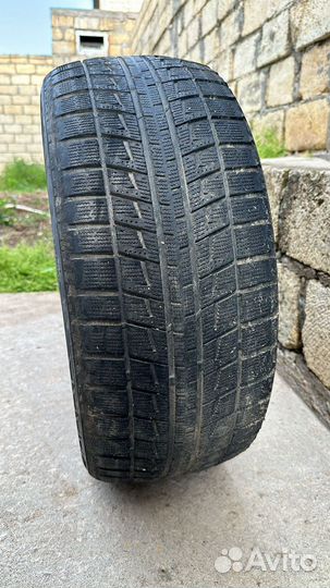 Bridgestone Blizzak Revo2 215/50 R17