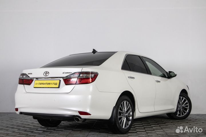 Toyota Camry, 2017