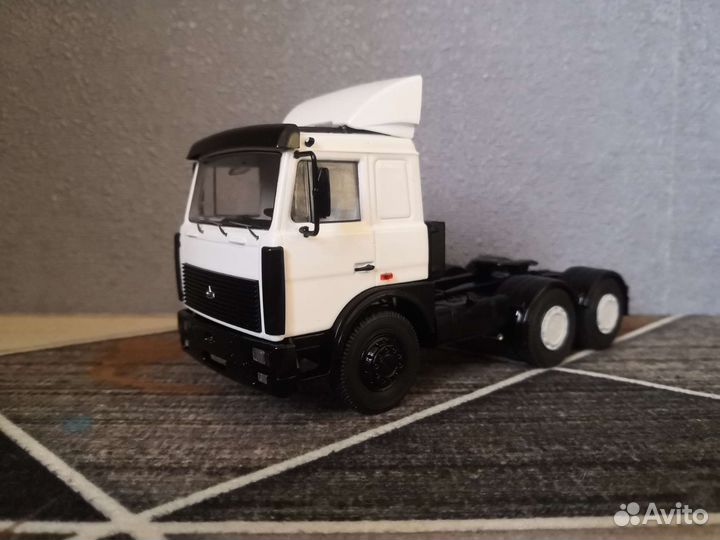 Модель маз6422 SSM