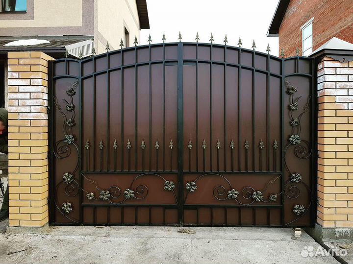 Кованые ворота