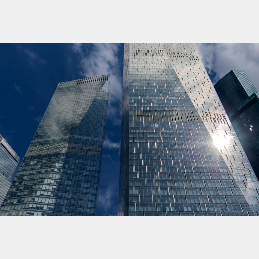 3-к. апартаменты, 172,2 м², 57/85 эт.