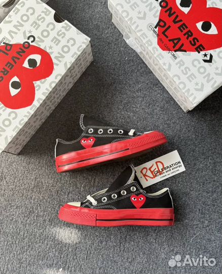 Кеды Comme des garcons red Celebration