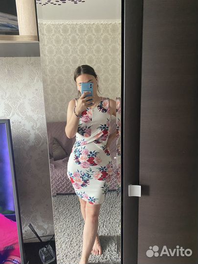 Платье летнее женское 42 44