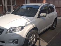 Toyota RAV4 2.0 CVT, 2011, 160 000 км, с пробегом, цена 1 800 000 руб.