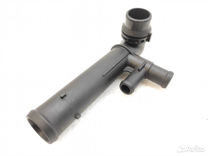 Фланец системы охлаждения Volkswagen Tiguan 2 1.6D