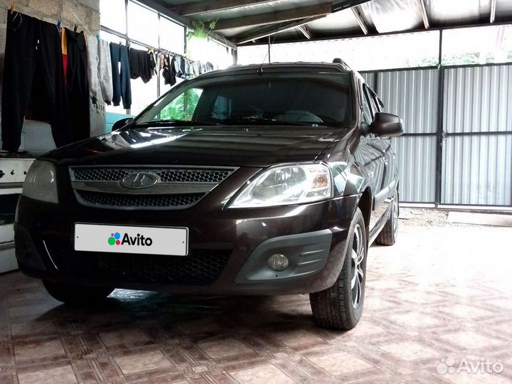 LADA Largus 1.6 МТ, 2015, 200 100 км