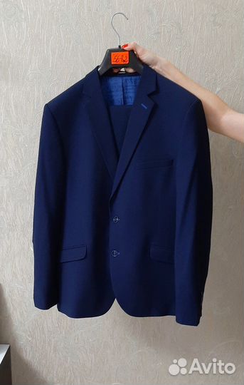 Строгий костюм мужской