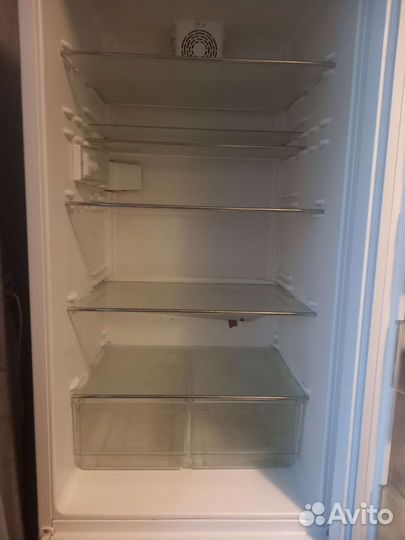 Комплектующие для холодильника liebherr