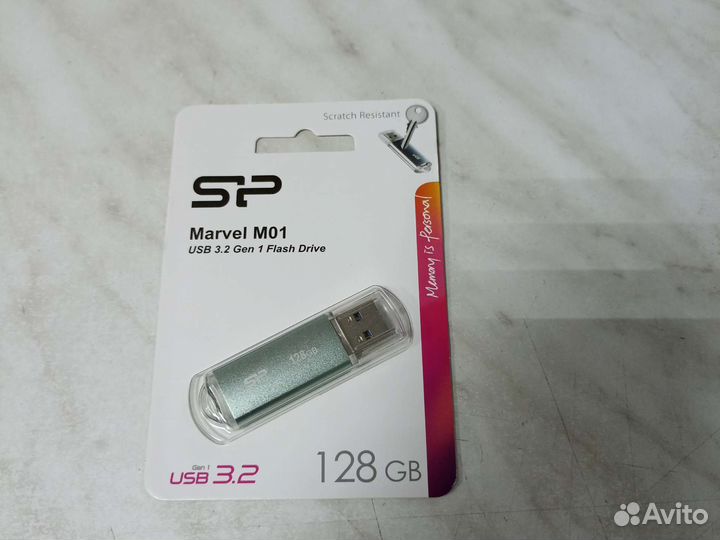 Usb флешка 128 SP 3,2