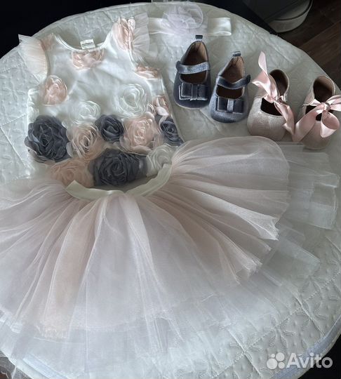 Нарядное платье на годик