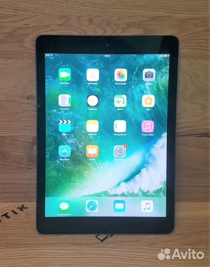 iPad air A1474 16 гб