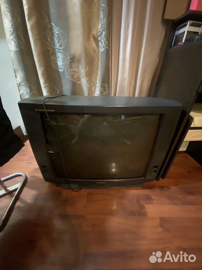 Телевизор hitachi cmt2990