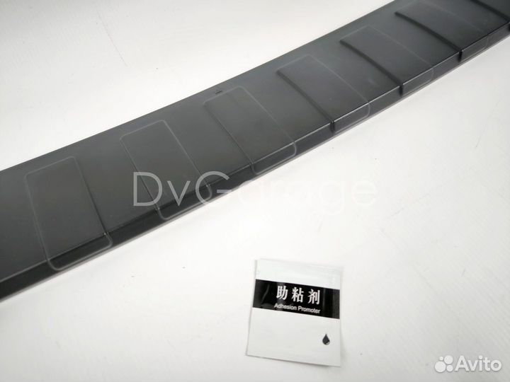 Накладка на задний бампер Subaru Outback 2020+