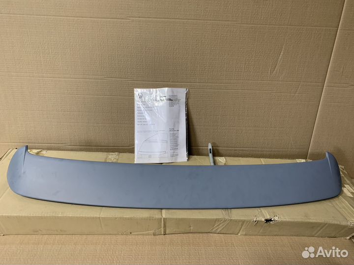 Спойлер крышки багажника Volkswagen Touareg NF