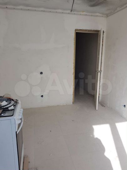 2-к. квартира, 60 м², 6/6 эт.