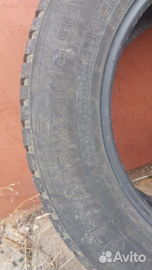 Nokian Tyres Hakkapeliitta 8 SUV 245/60 R18