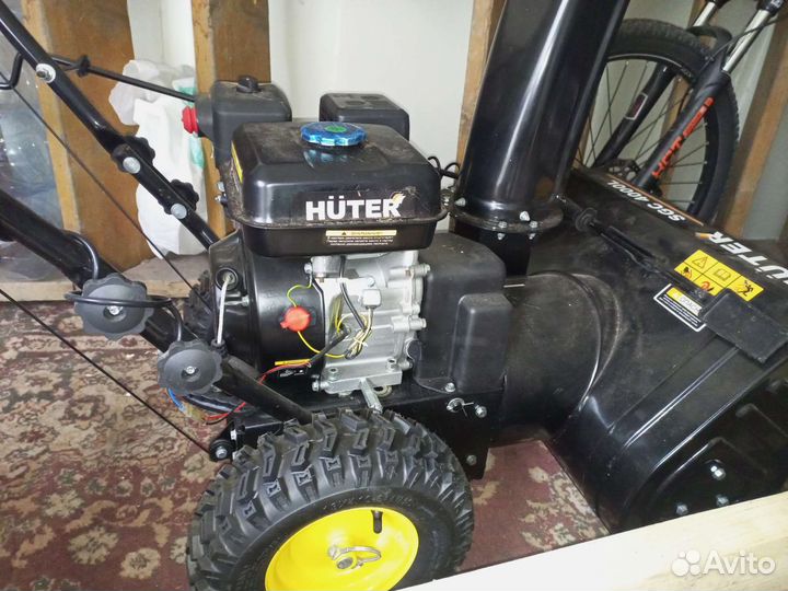 Снегоуборщик Huter sgc 4000l, 7л.с. + фонарем