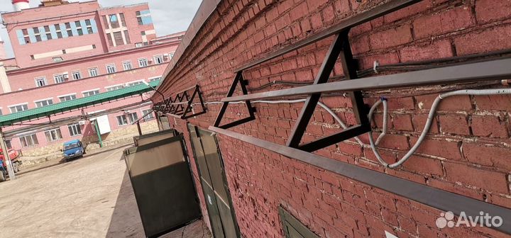 Бригада строителей