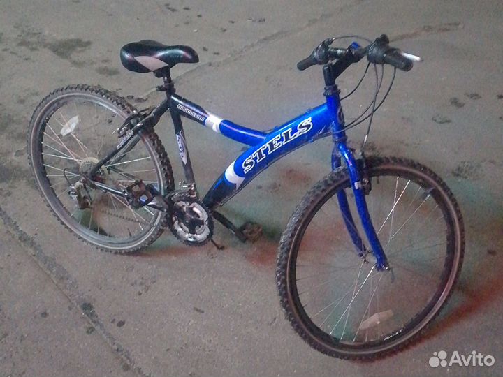 Продаю велосипед stels navigator 530