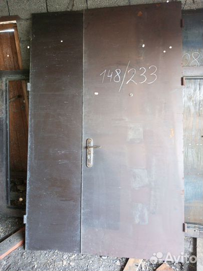 Дверь металлическая