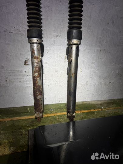 Вилка от мопеда зид пилот