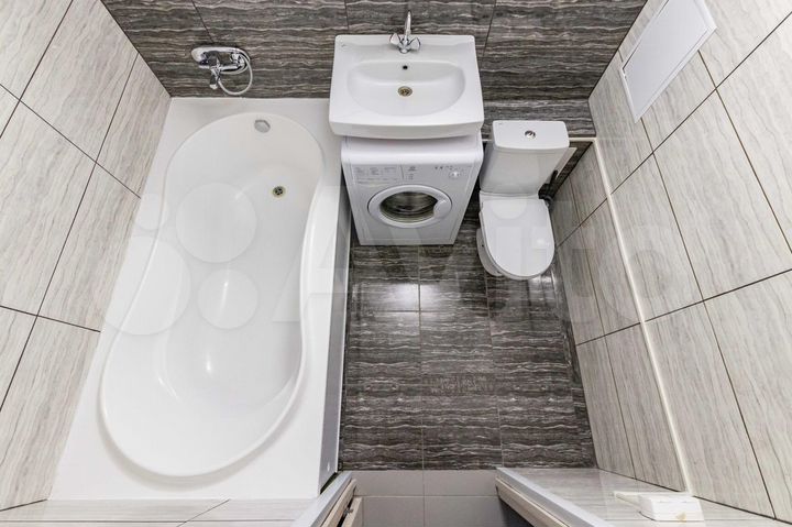 1-к. квартира, 49 м², 8/10 эт.