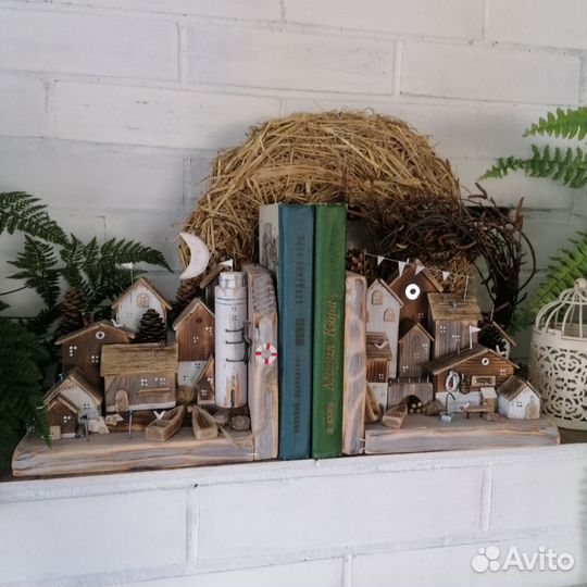 Книгодержатель