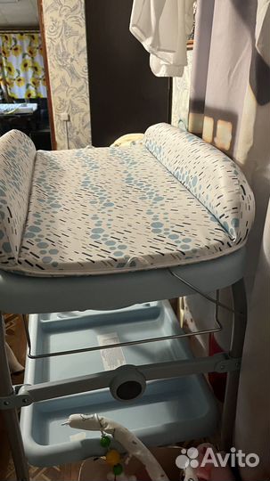 Пеленальный столик с ванночкой Chicco Cuddle