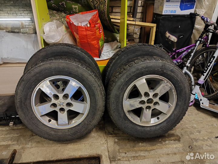 Колеса на Дастер аутлендер 215х70 R16