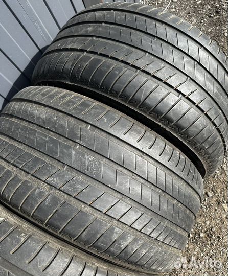 Bridgestone Alenza 001 275/45 R20 и 305/40 R20