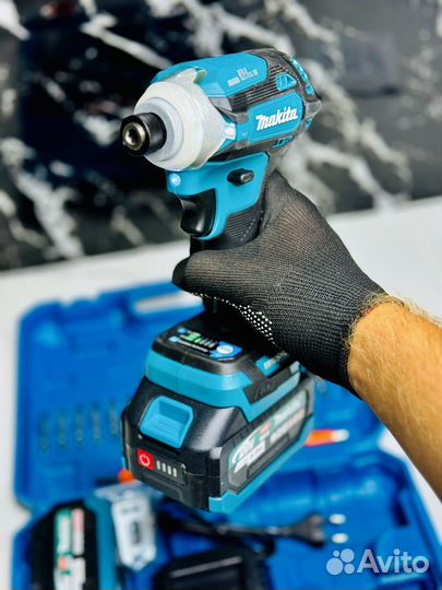 Винтоверт Makita 18в новый