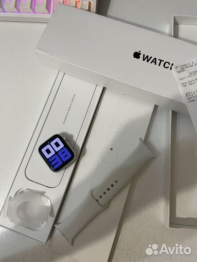 Apple Watch SE 2 44mm