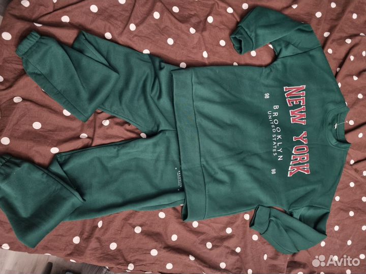 Спортивный костюм женский