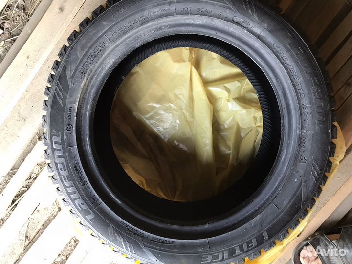 Laufenn I Fit Ice LW 71 195/55 R15 89T