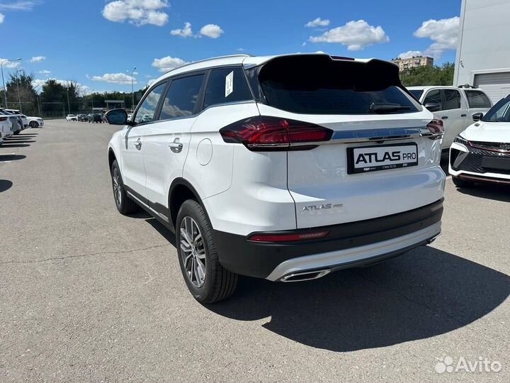 Geely Atlas Pro 1.5 AT, 2024