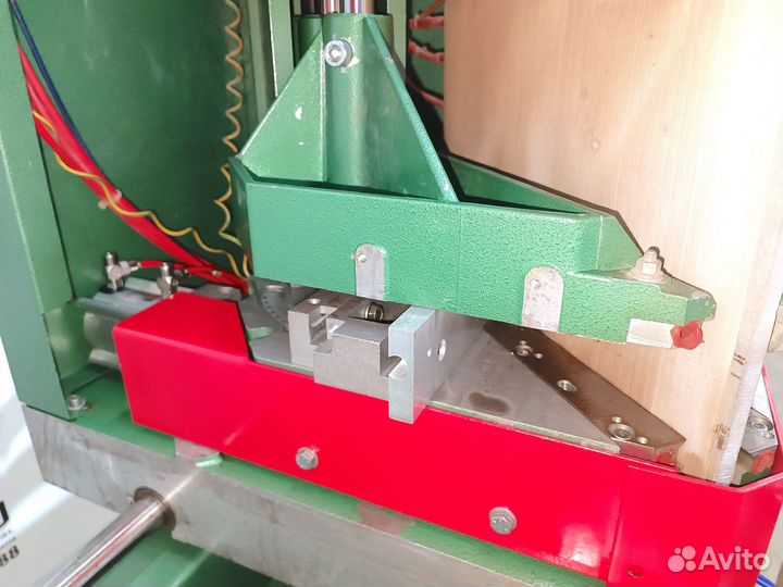 Двухголовочный сварочный станок для П В Х wegoma