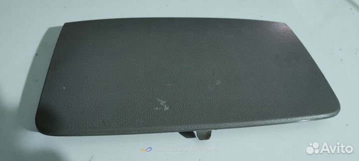 Продам верхнюю крышку панели Nissan Cabstar