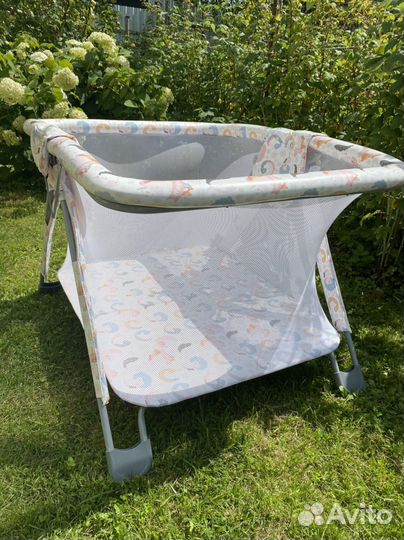 Манеж детский складной