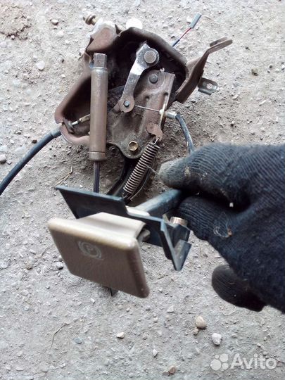 Механизм стояночного тормоза Toyota Camry SV40