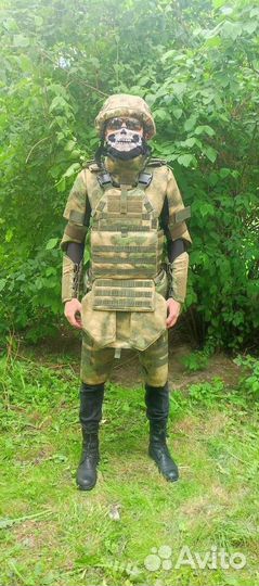 Бронежилет с плитами Гост