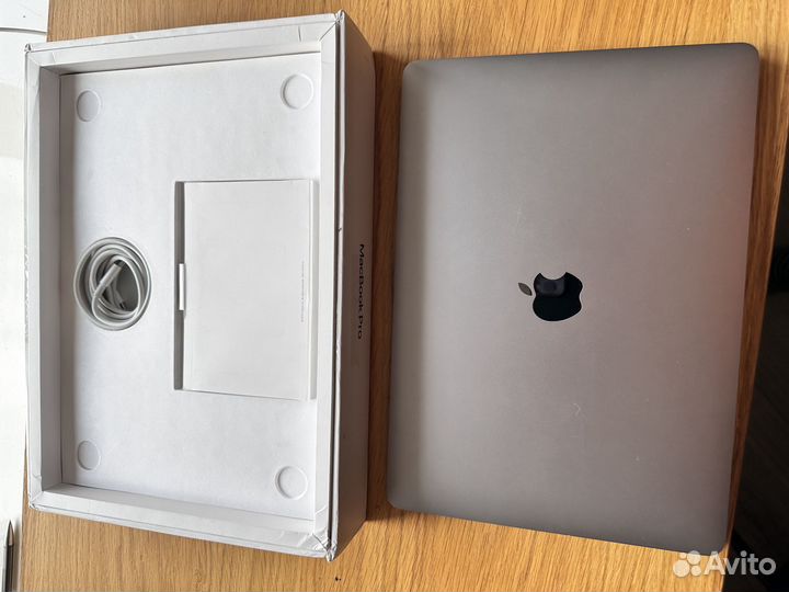 Macbook pro 13 2020 модельный год