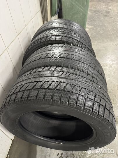 Bridgestone Blizzak VRX 205/55 R16