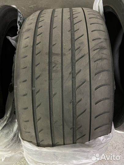 Toyo Proxes T1 Sport 285/35 R21