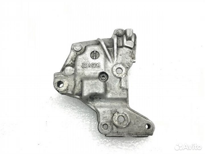 Кронштейн двигателя Citroen C4 Picasso универсал