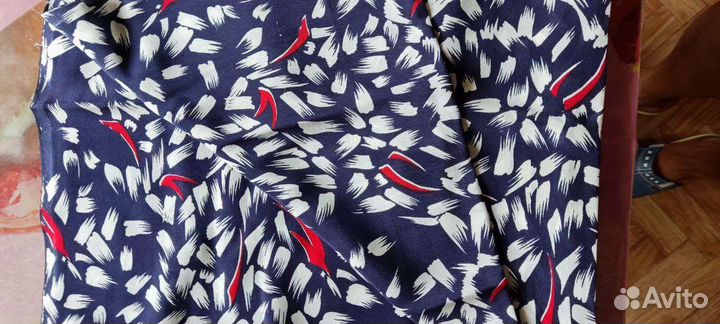 Отрез ткани шелк натуральный крепдешин.Цена за м