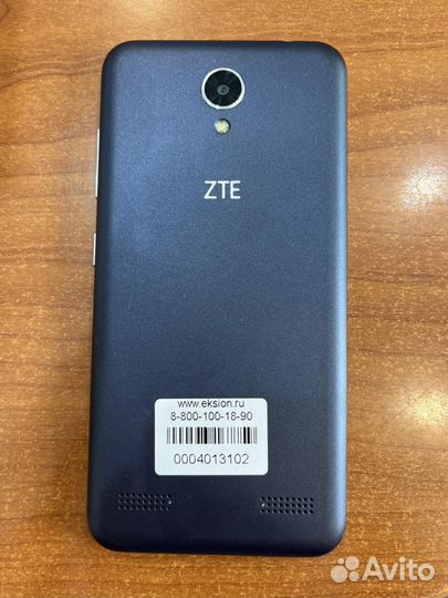 ZTE Blade A520, 2/16 ГБ