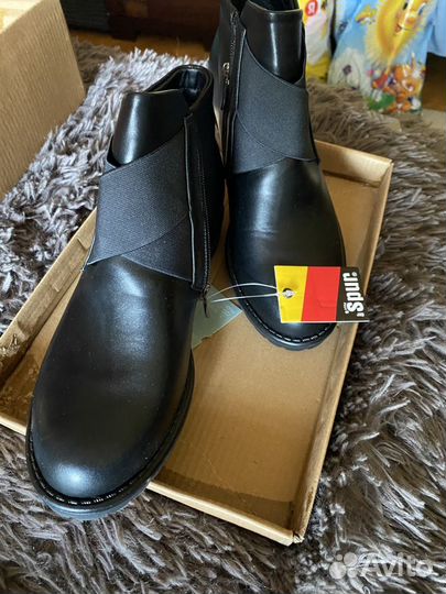 Ботинки 37