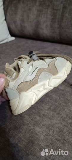 Кроссовки детские 23 размер