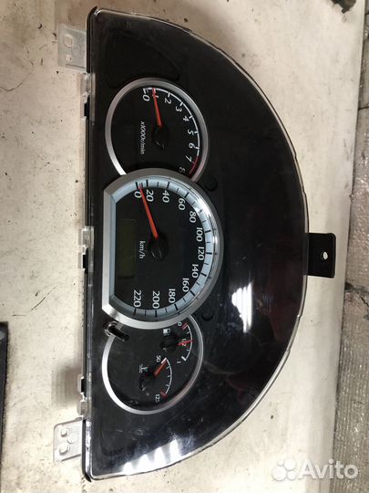 Щиток приборов Chevrolet Lacetti