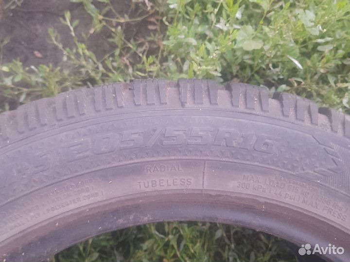 Goodyear UltraGrip 500 205/55 R16 91T